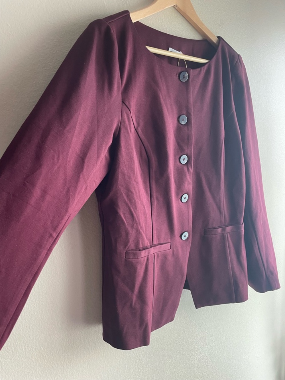 New OGL Women Burgundy Button Jacket Size Large - Picture 2 of 9
